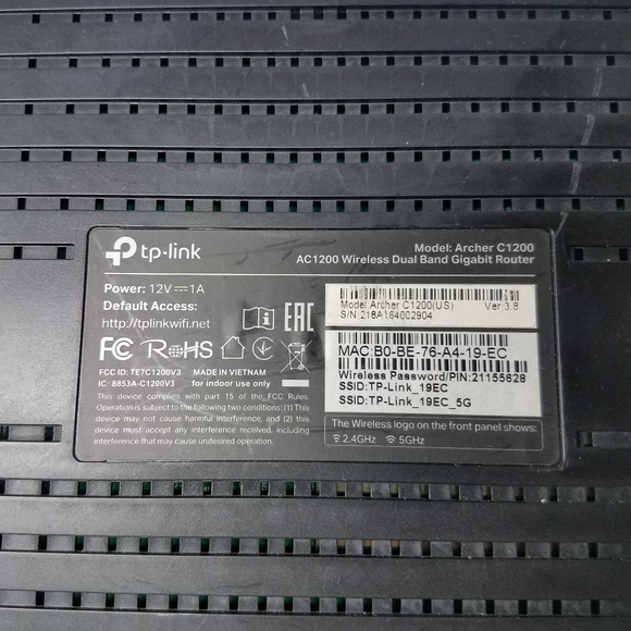 TP-Link AC1200 Dual Band Wireless and Ethernet Black Router - Picture 8 of 12